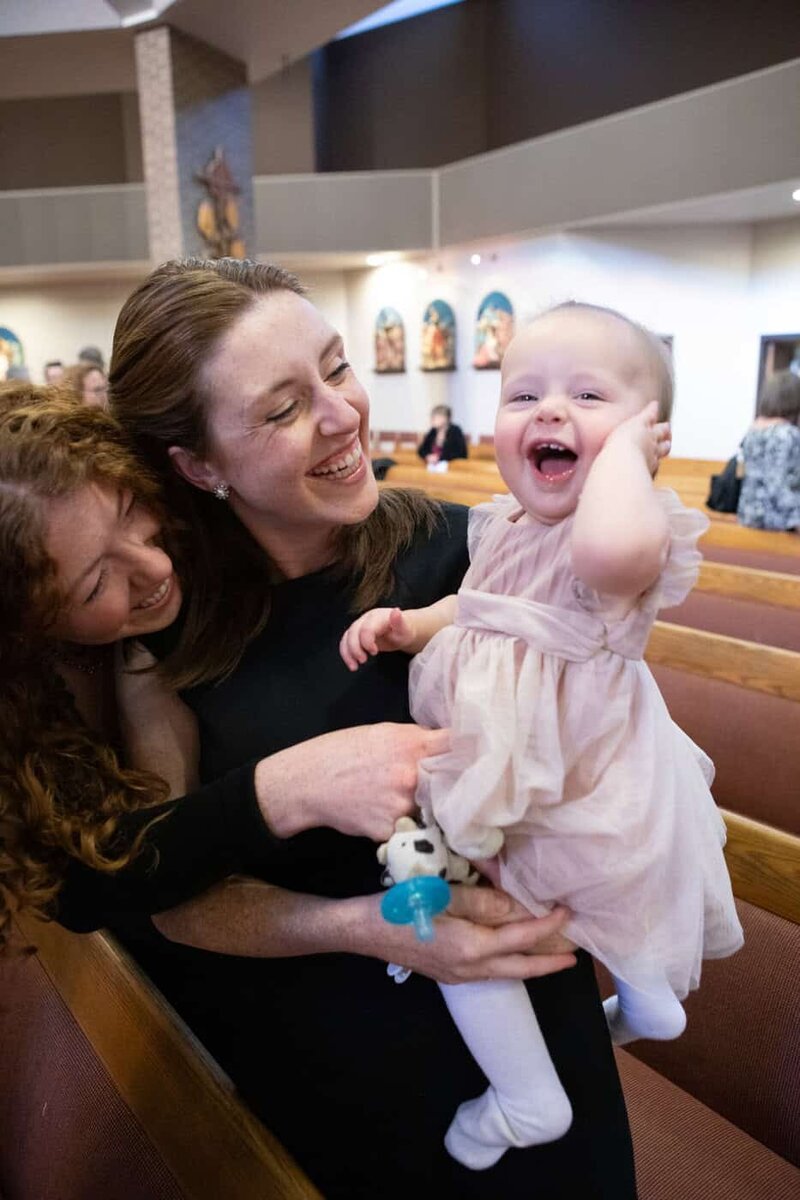 classic-and-documentary-style-wedding-photography-47