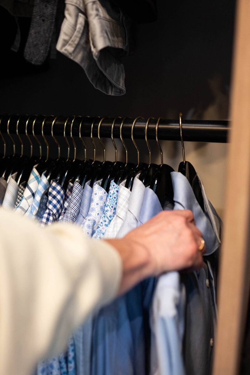 JKE Home Reset organizing a mens dress shirt close