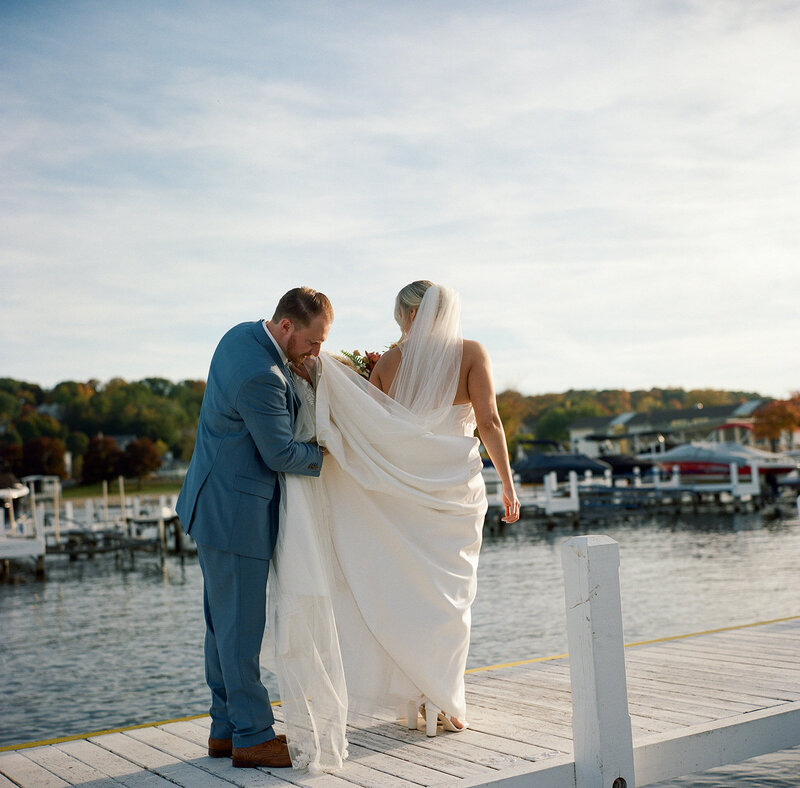 Chicago Wisconsin Documentary Wedding Photography Wedding-547