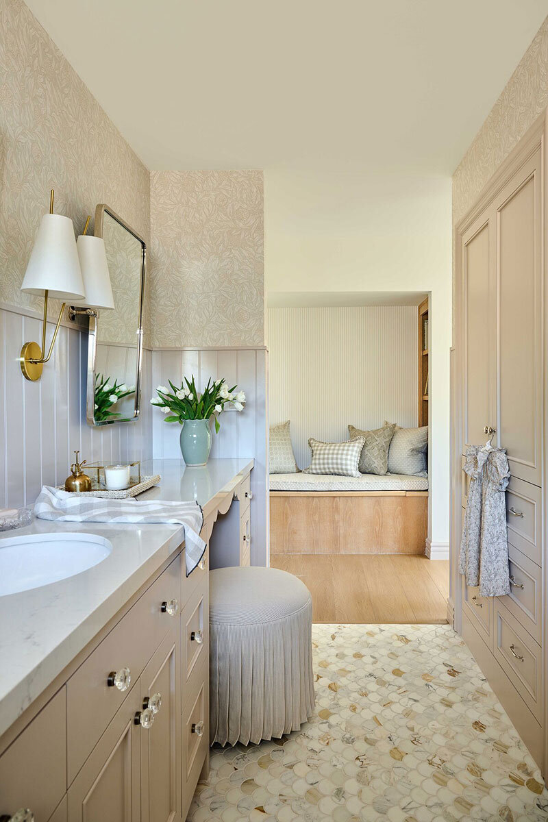 Luxury interior design featuring natural materials and refined finishes in Orange County