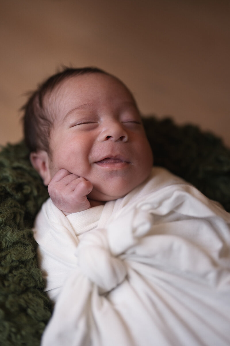 Lake Elsinore Newborn Photographer