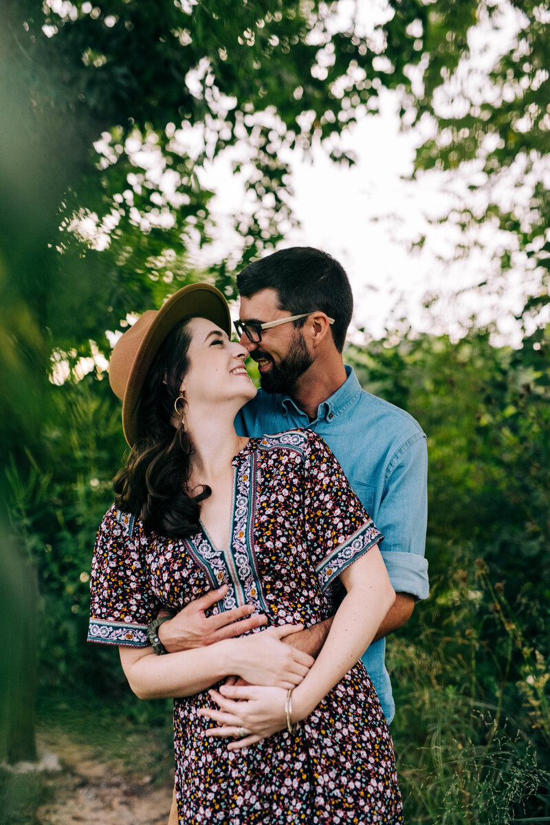 engagement session in Knoxville TN