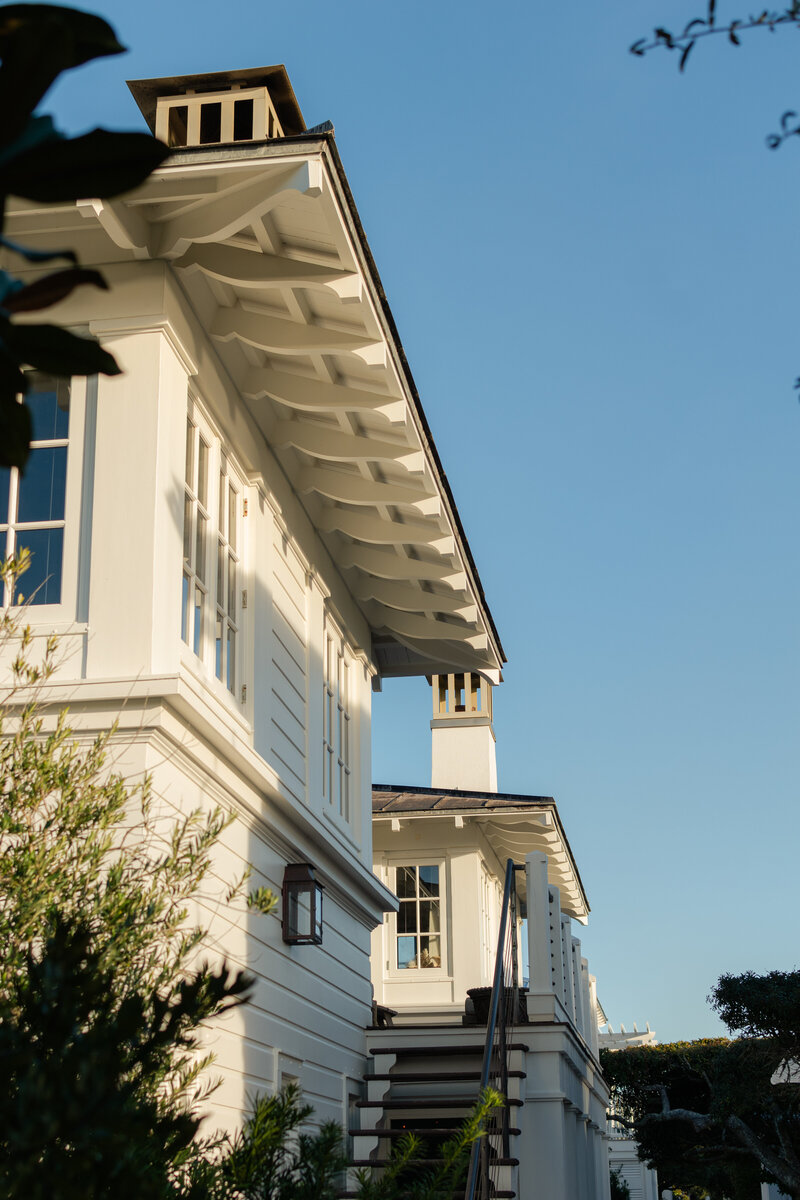 Exterior of Twin Cities vintage home