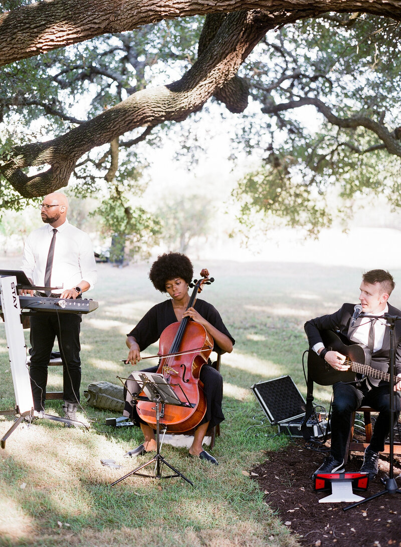 stephanie-aaron-wedding-vineyards-at-chappell-lodge-65