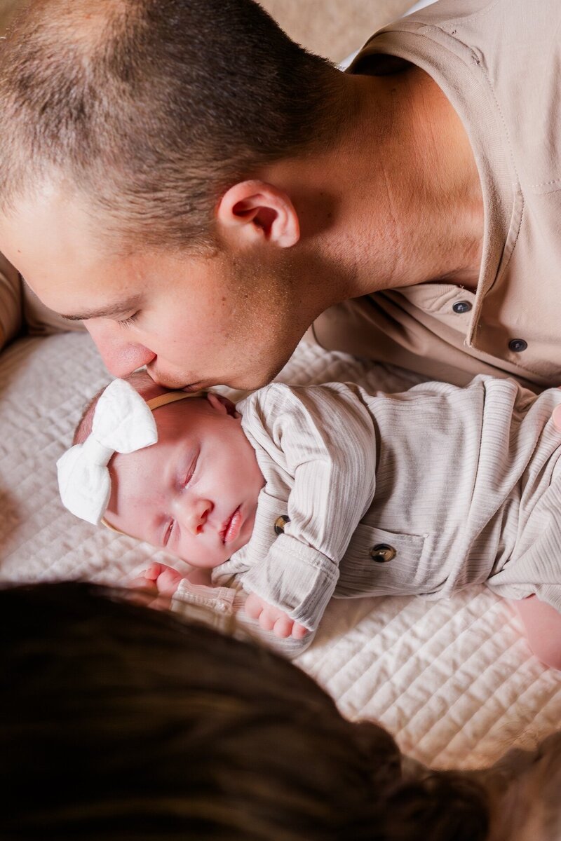 newborn photography eau claire