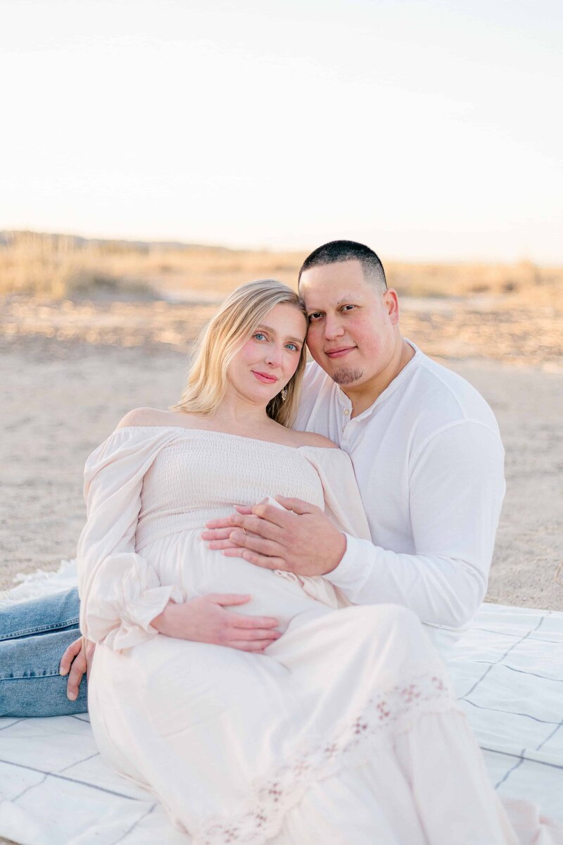 fish-haul-beach-park-maternity-session-hilton-head-photographer-lamp-and-light-photography-6