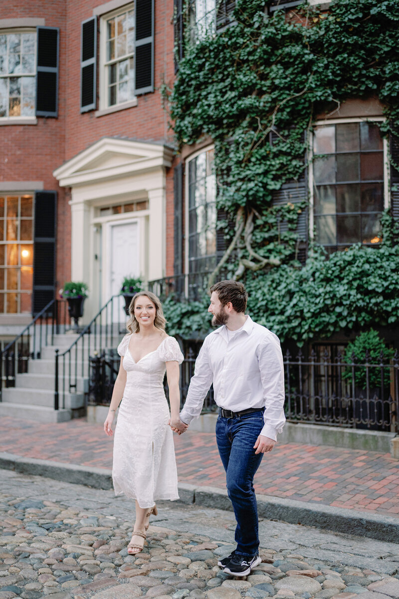 Beacon_Hill_Boston_Engagement_Photographer-resized-4631