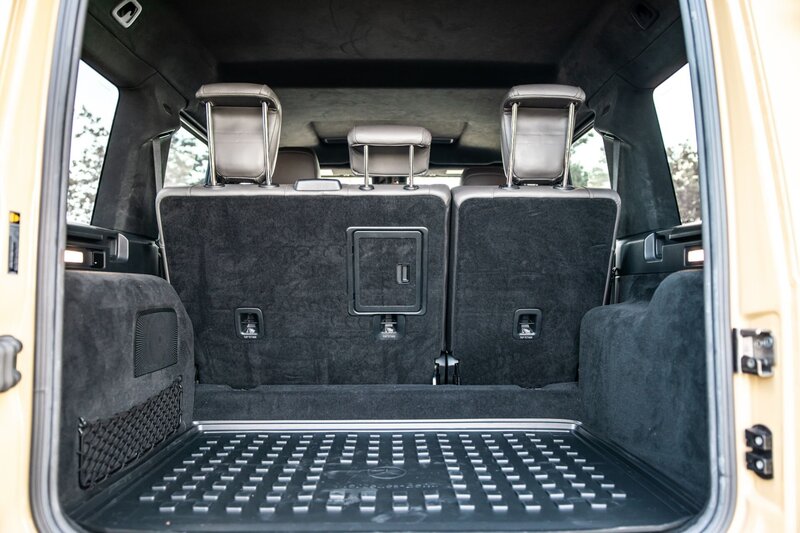 mercedes-g550-desert-sand-professional-edition-for-rent-in-miami-trunk-015