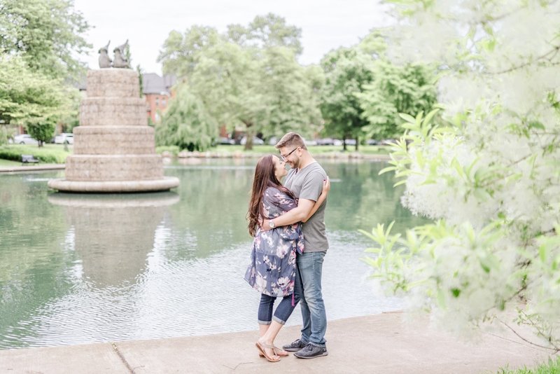goodale-park-and-the-short-north-engagement-photography-in-columbus-ohio_0474