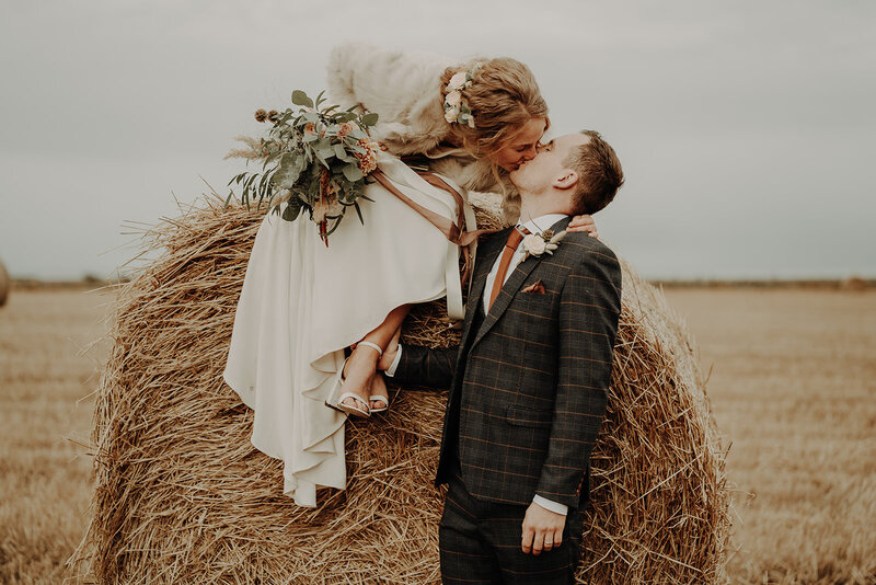 Danielle-Leslie-Photography-2020-The-cow-shed-crail-wedding-0698