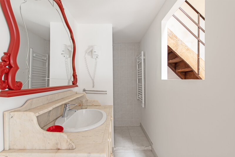 La salle de bain de la chambre Chardonneret