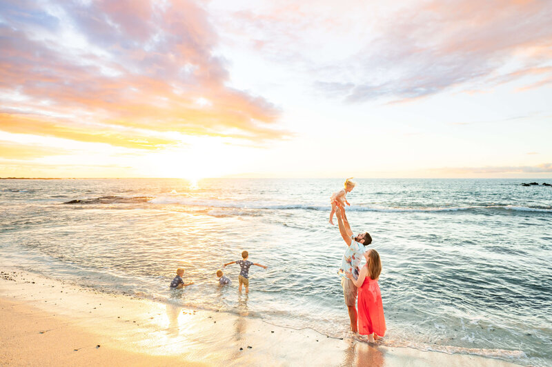 big island family photographer at kukio beach