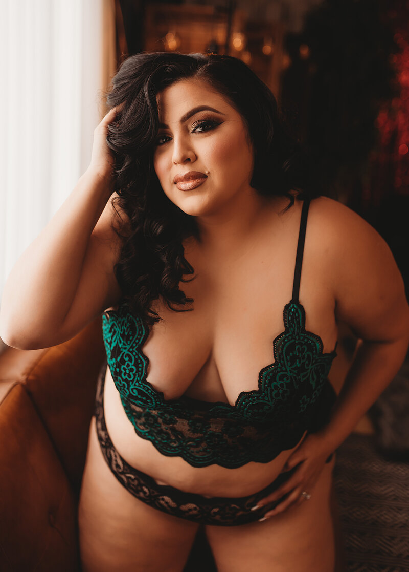 Indulge in Luxurious Boudoir Photography Experiences by Sacramento's Premier Photographer. Serving Cameron Park, Sacramento, Folsom, and Jackson in Northern California