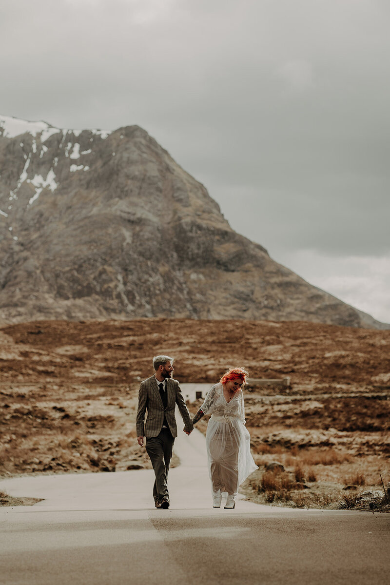 Danielle-Leslie-Photography-2021-alternative-scotland-wedding-photographer-0422