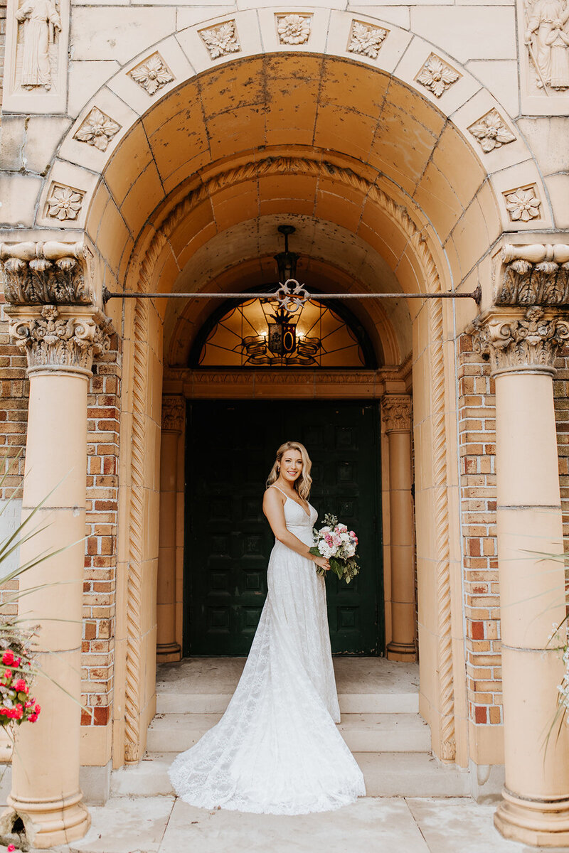 bride-doors