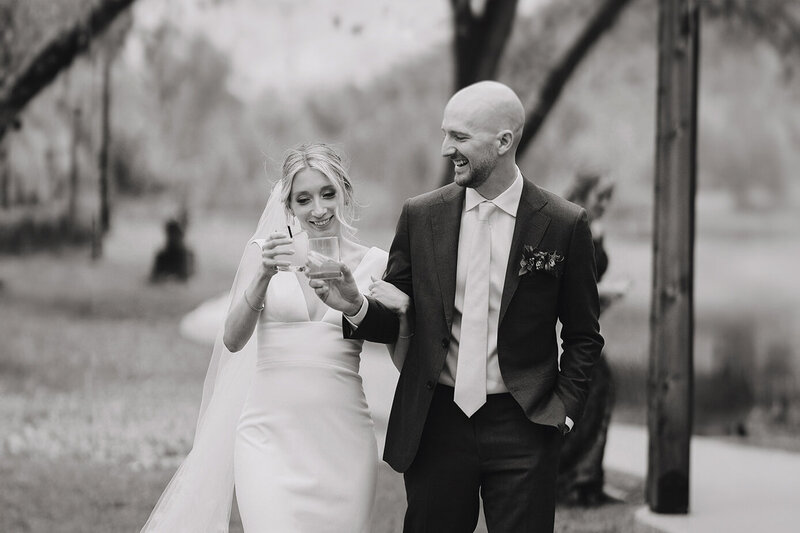 Estes Park Wedding Photographer Denver Wedding Venue Planner Della Terra Mountain Top Fall Colorful Wedding Liz Osban Photography Black Canyon Inn Wyoming Wedding Photographer Elopement Engagement 104
