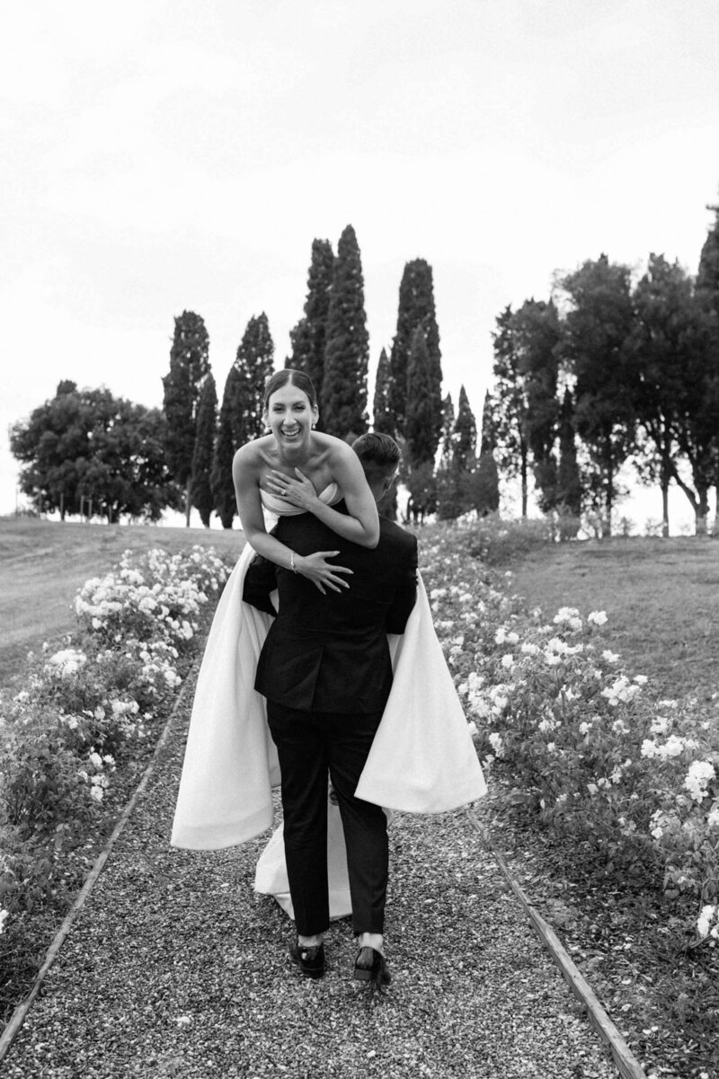 515-Villa-Petriolo-Tuscany-Italy-Carly-Roman-Wedding-57
