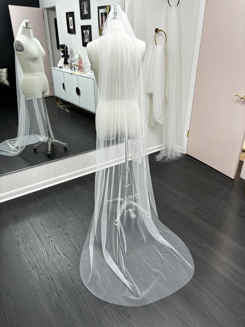 demelis atelier bridal veil waltz2