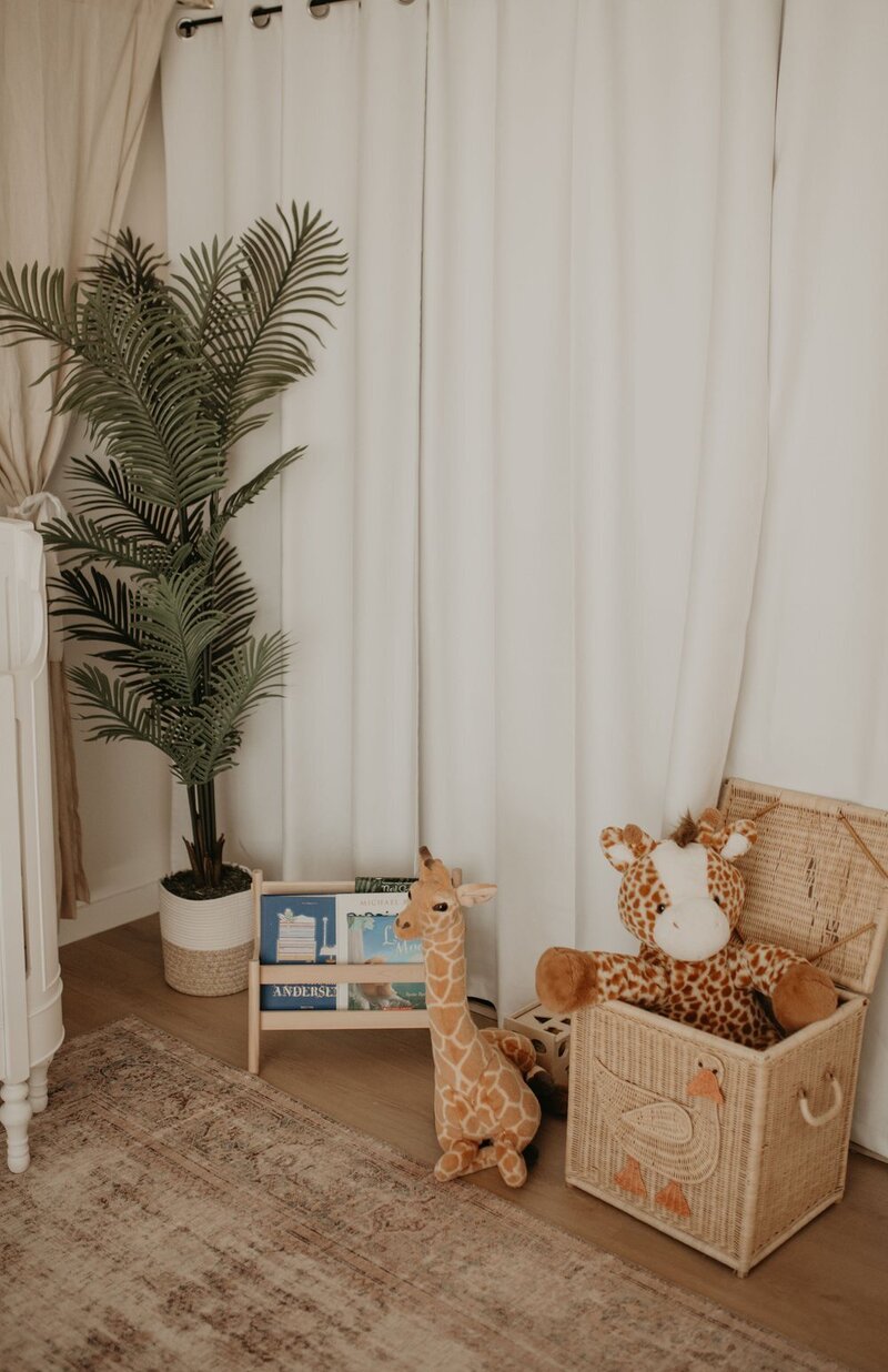 vertical+toy+box