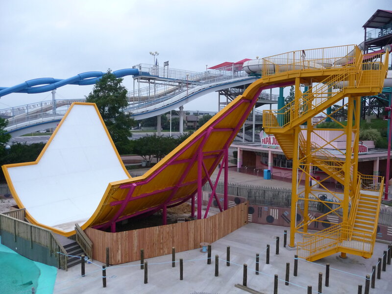 Hurricane Harbor - Mega Wedgie