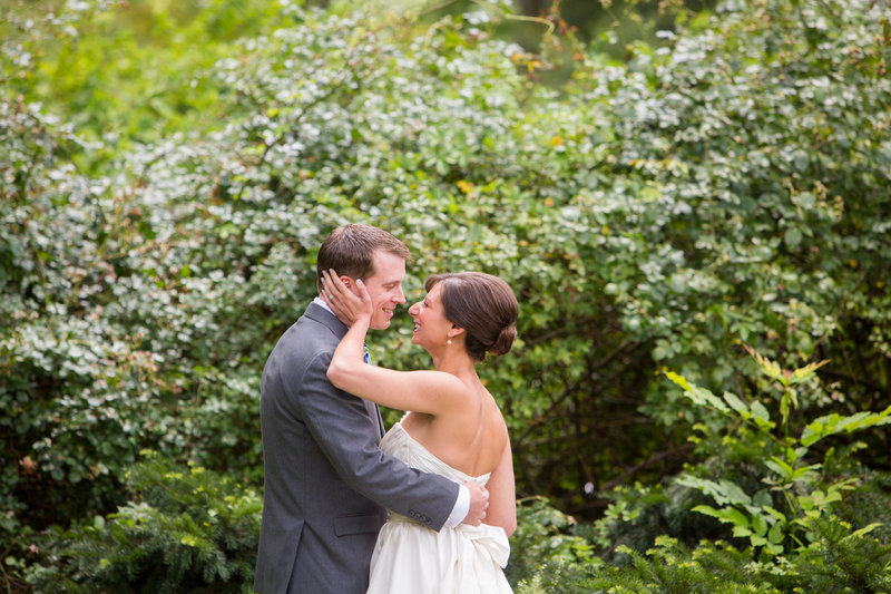 First look garden rockwood carriage house wilmington de wedding