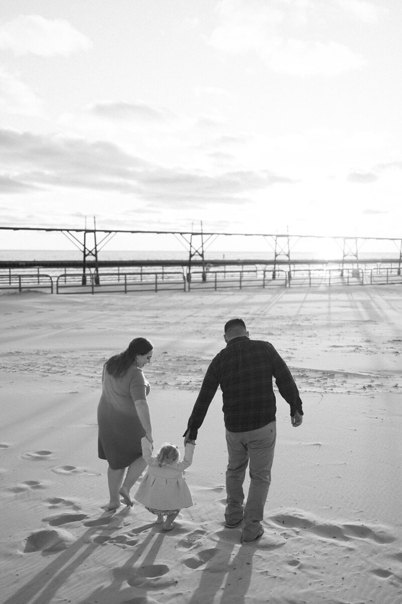 Get to know Sol Luna Photography, your Mid Michigan Wedding Photographer. Learn about our passion for capturing the love stories of couples who value elegance, authenticity, and timeless moments. Discover how we create stunning imagery to cherish forever.