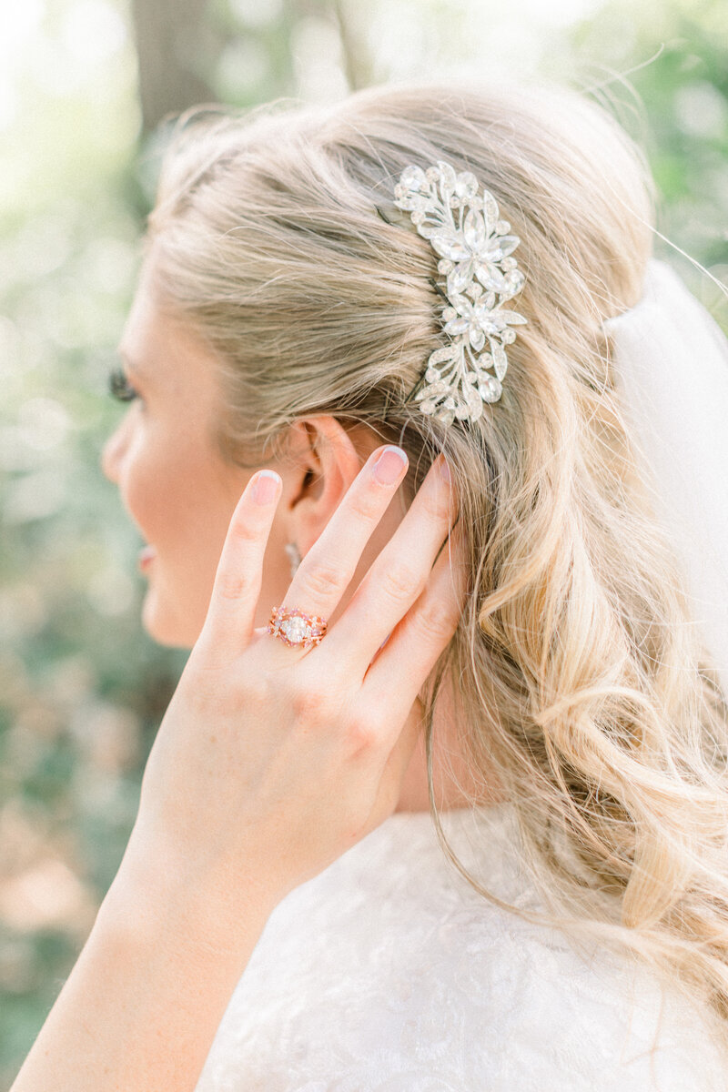 portrait showing details of the bride