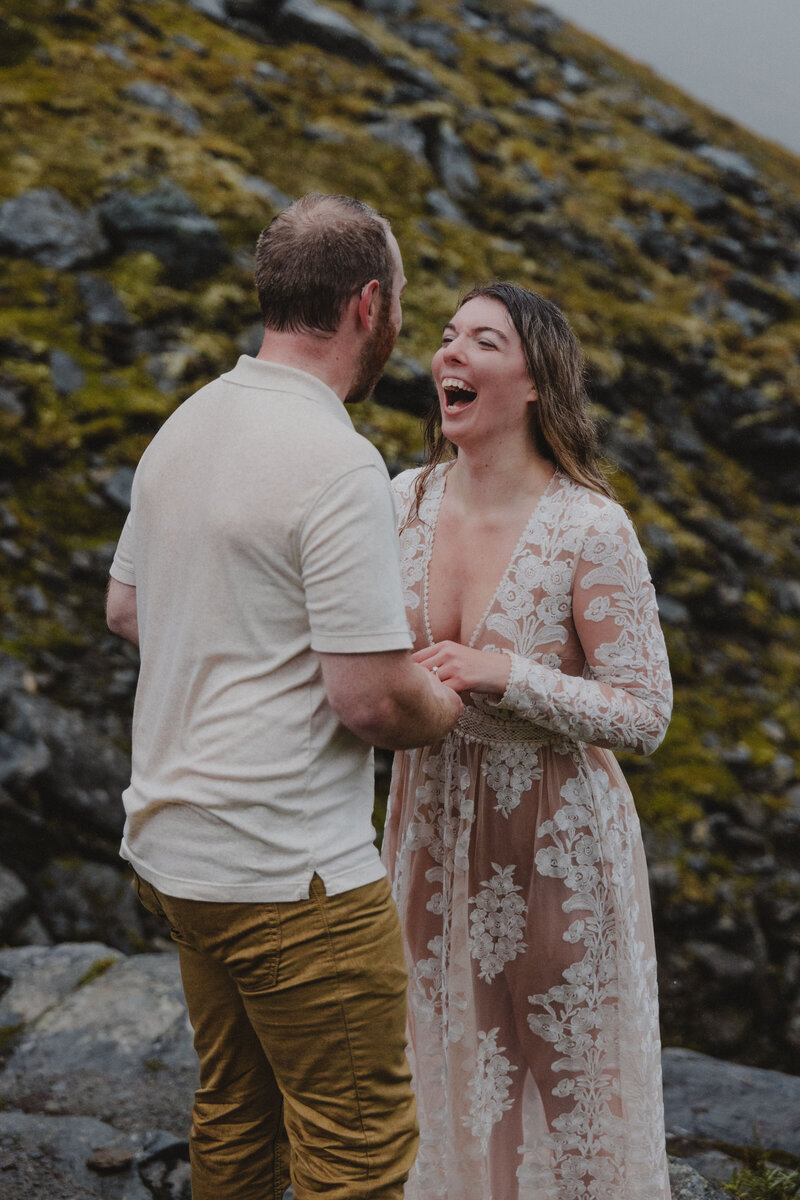 Alaska-Hatcher-Pass-Waterfall-Engagement-T&E_9