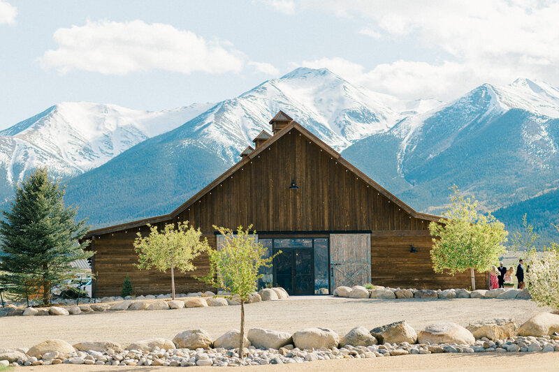 Barn-At-Sunset-Ranch-Buena-Vista-Wedding-Photographer-88