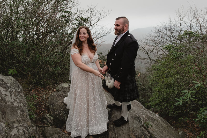Hiking-Wedding