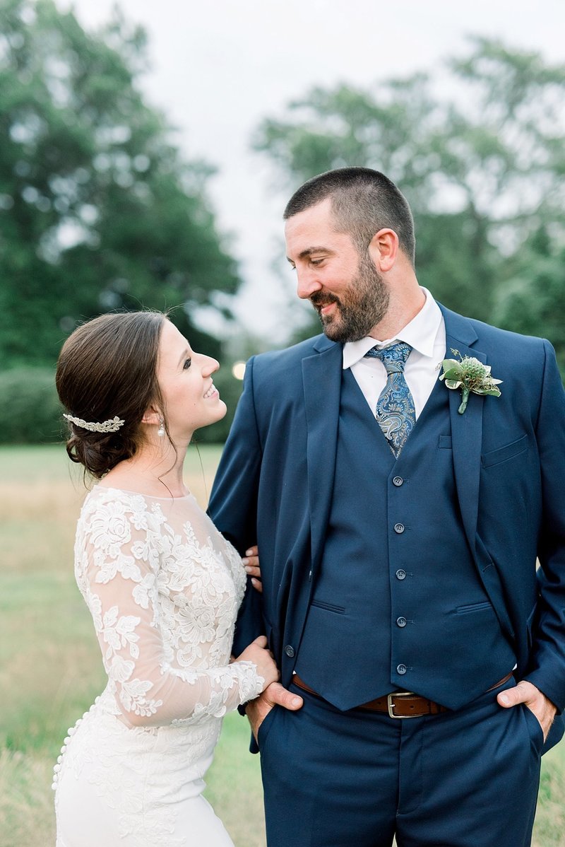 connie-mitch-erie-pennsylvania-wedding-photographerDSC_3178