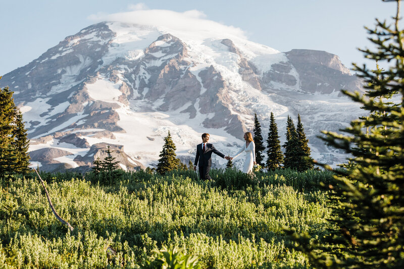 Mt-Rainier-National-Park-Washington-elopement-5