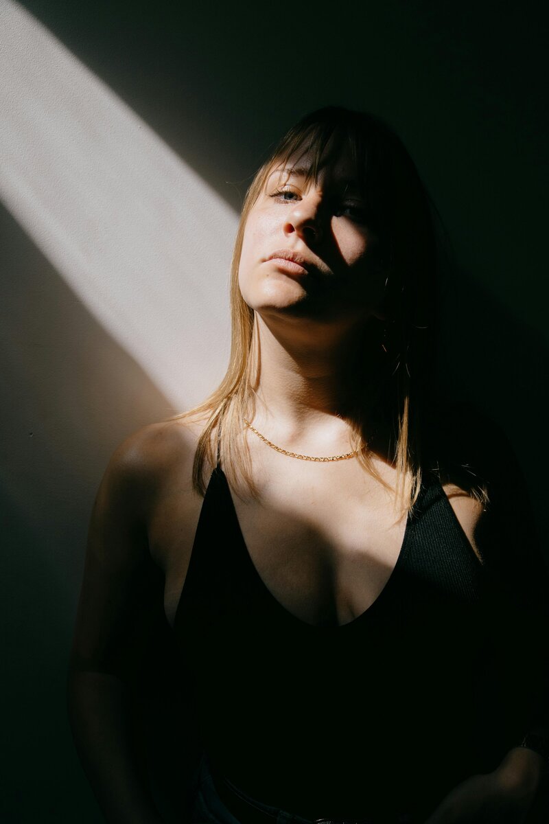pexels-sinileunen-4407712
