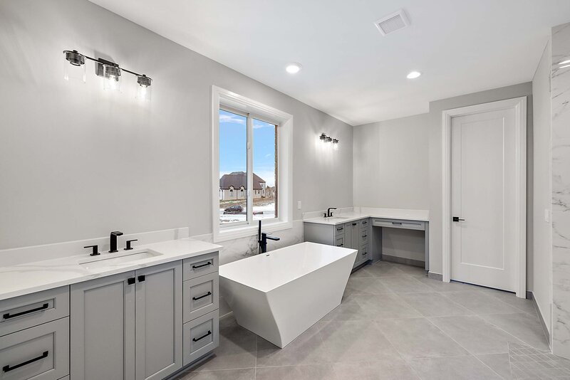 6655 Roseberry Interior-28