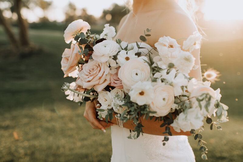 arizona-wedding-florist-bouquet-brides-flower