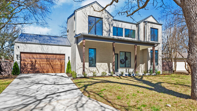 2404-sonora-court-exterior-1