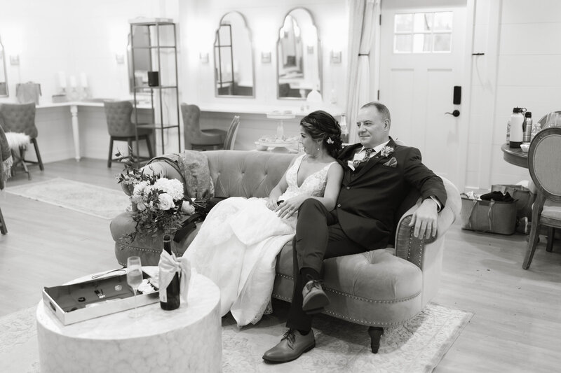 Etre farms Michigan wedding venue saint joseph st luxury barn all inclusive photography photographer -48