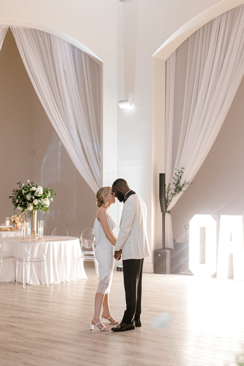 Swank Soiree Dallas Wedding Planner Kelci and CJ Knotting Hill Place - first dance