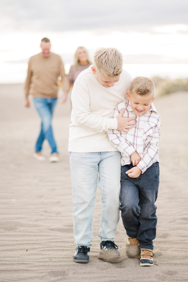 Idaho Family photographer | Sand Dunes