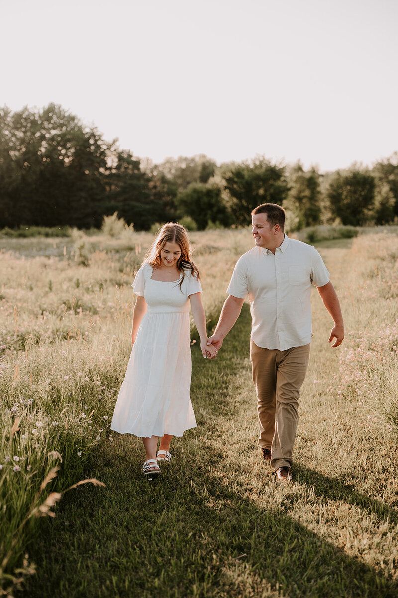 summer field engagement photoshoot minnesota-164_websize
