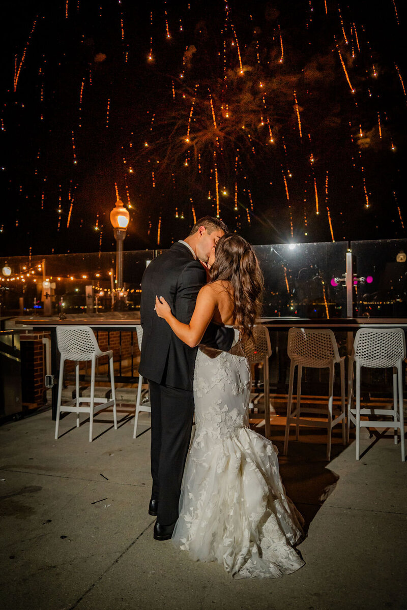 offshore-chicago-navy-pier-wedding (178)