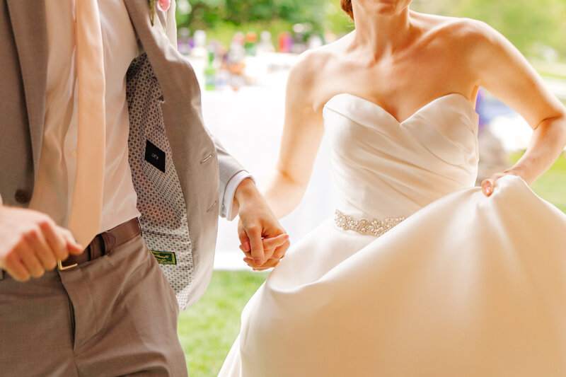 Great Fall Virginia Backyard Wedding in the Spring in DC