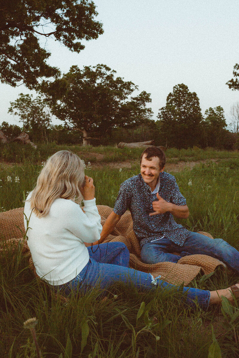 Runge-Prairie-Engagement-Shoot-Wildflowers-Missouri-240518-0157