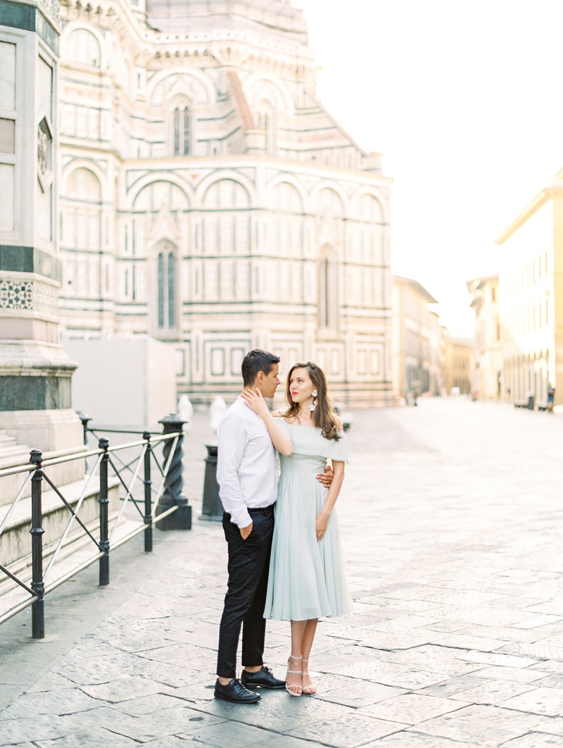 sunrise Florence Italy engagement session at the Duomo