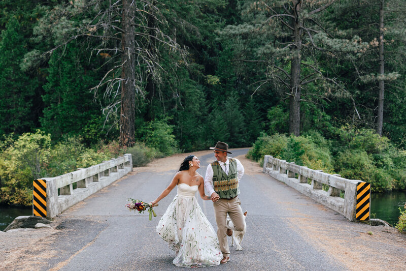 Camp-Sherman-Metolius-River-Bend-Elopement-4