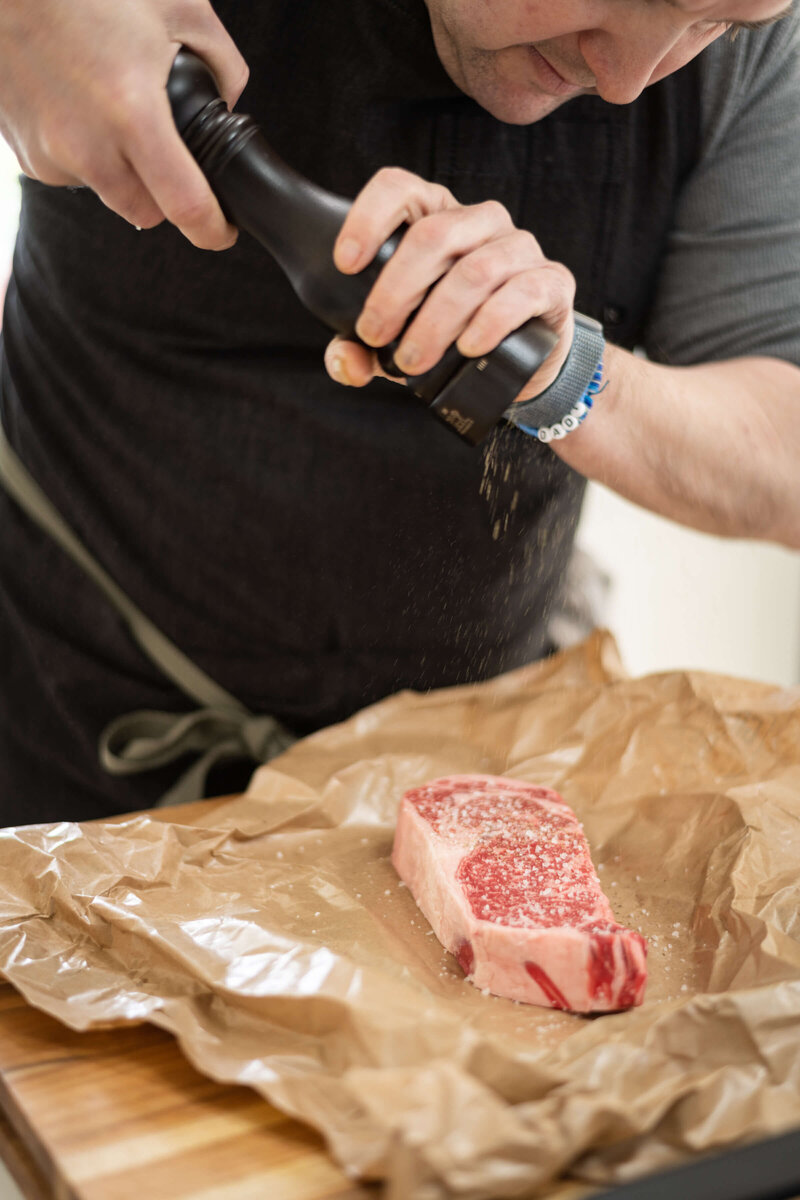 Raf seasoning steak