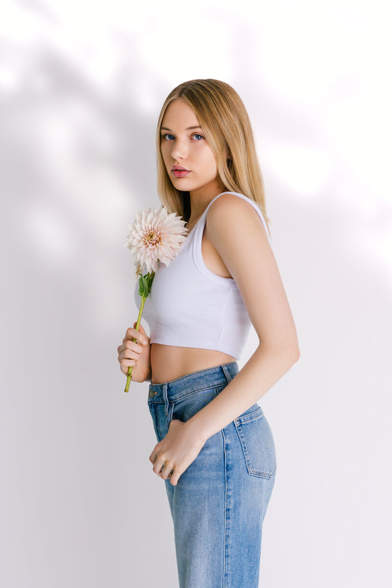 Olivia-Brown-Senior-12