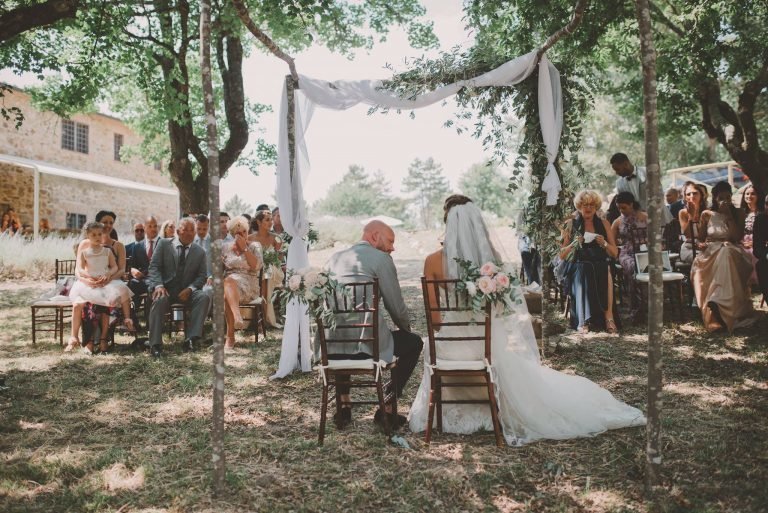 Laura en Ramon trouwen toscane Ceremony-768x513