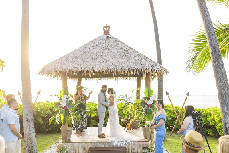 Big Island Wedding venue Package - Royal Kona Nohea Point