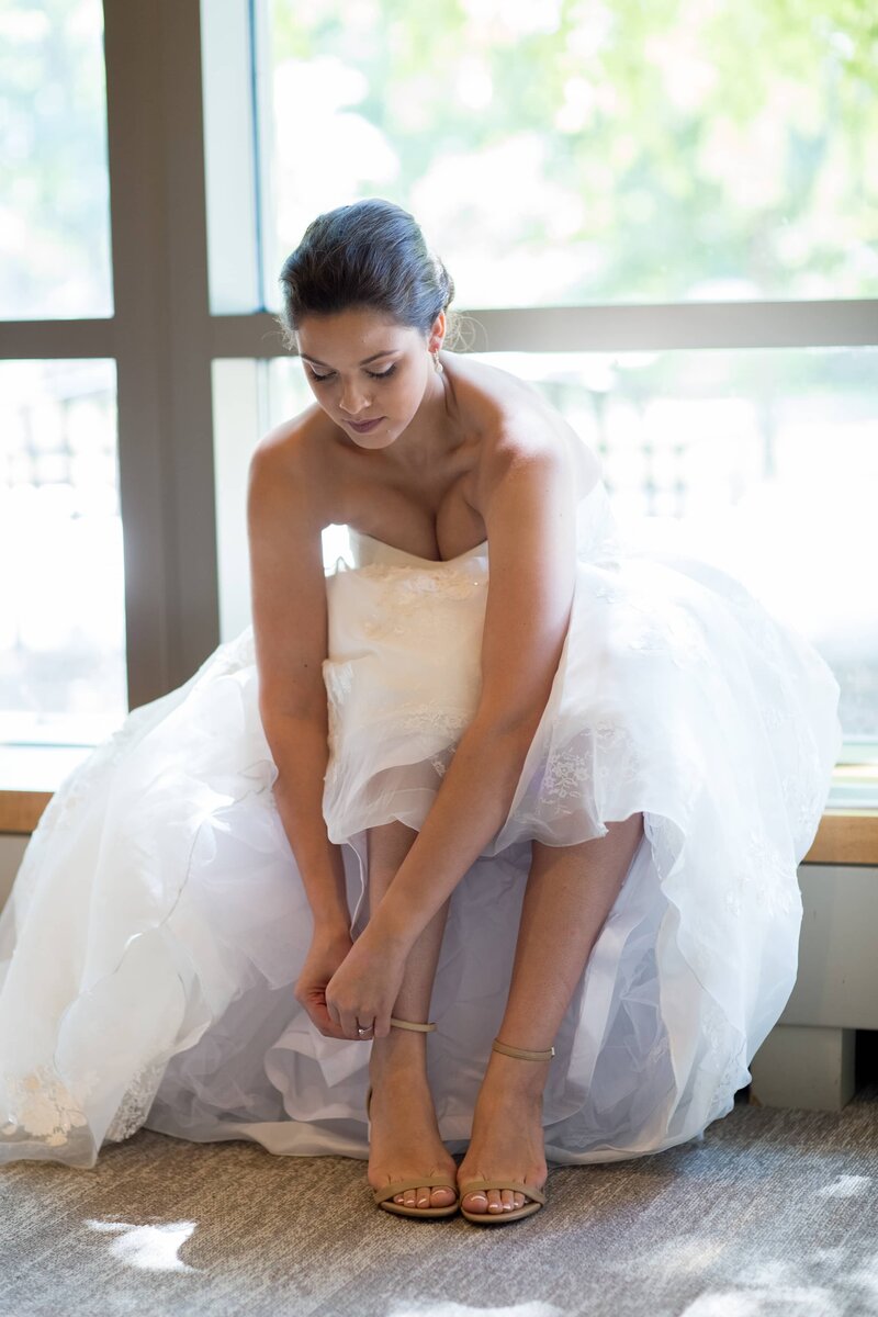 Colorado-Wedding-Photographer-Getting-Ready-Wildflower-Weddings-8